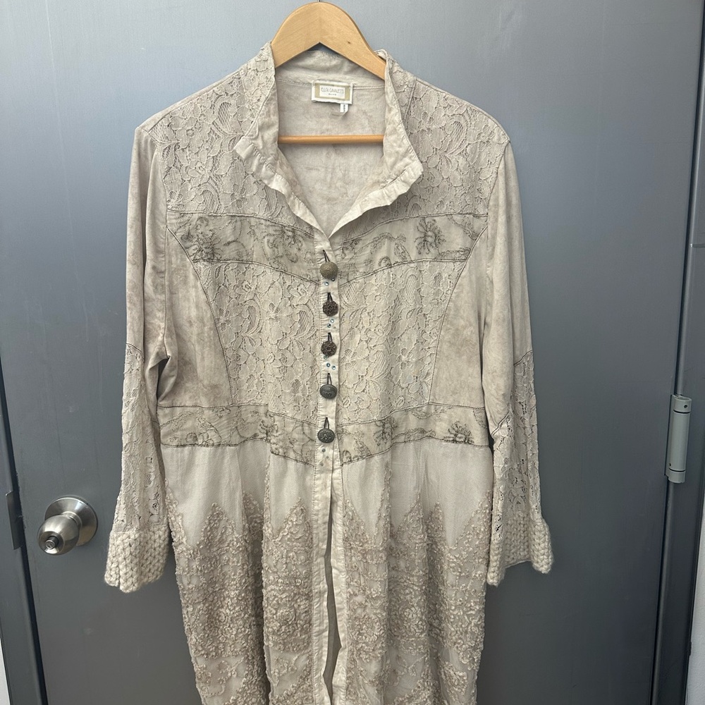 Elisa Cavaletti Elegant Cream Top
